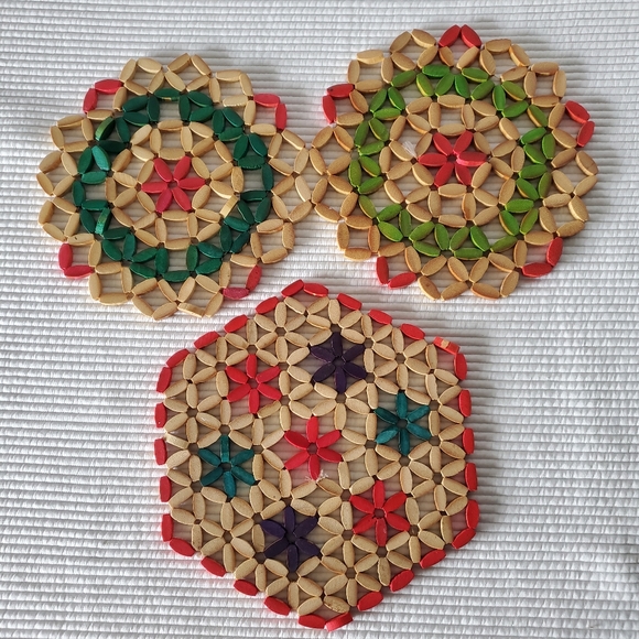 3 Vintage Wood Trivets Hot Plate Boho Multi Colour Wall Art Round Hexagon - Picture 5 of 8